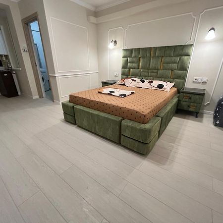 Apartament 1 Camera Braila Bagian luar foto