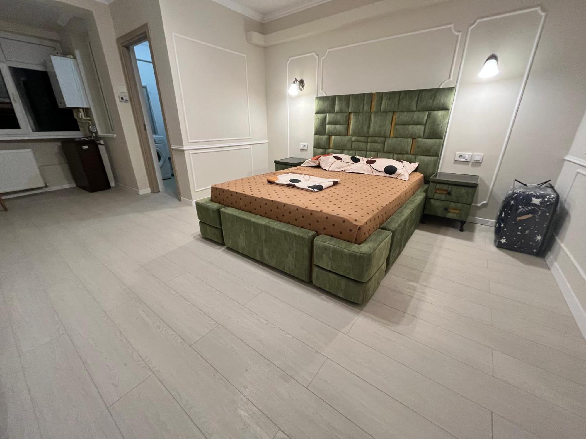 Apartament 1 Camera Braila Bagian luar foto
